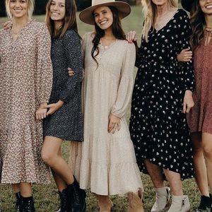 Carly Jean LA Floral dress